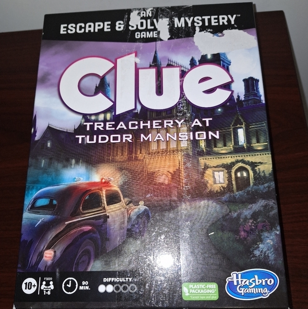 A Hasbro Clue Treachery at Tudor Mansion. Pre-owned but in good shape. Complete